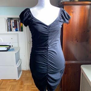 Women’s black plain ruched dress- size Large